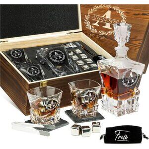 Personalized Whiskey‎ Decanter and Stones Set - Customized Gift for Men, Dad,
